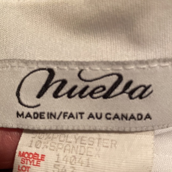 NeuVa Blazer PP 18” Poly 90% Spandex10% Sparkly so do not Dryclean - Picture 7 of 8